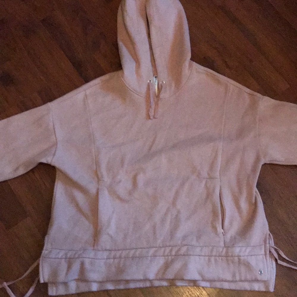 Fabletics sweatshirt